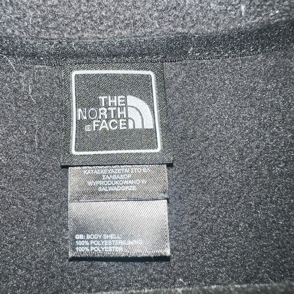North face jacket - Picture 3 of 7